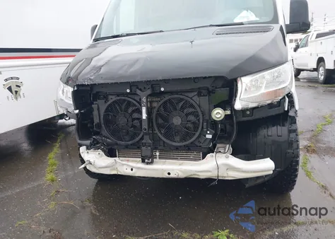 2021 Mercedes-Benz Sprinter 2500 High Roof I4 Diesel z USA, uszkodzony, nr VIN W1W4DCHY1MT046561